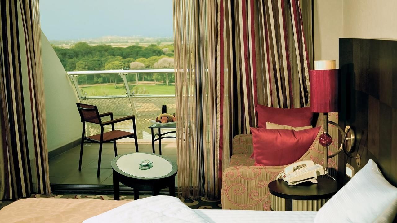 Cornelia Diamond Odalar & Süitler